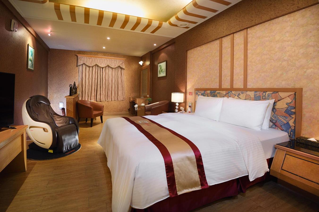 Natoli Motel Tainan Exterior photo